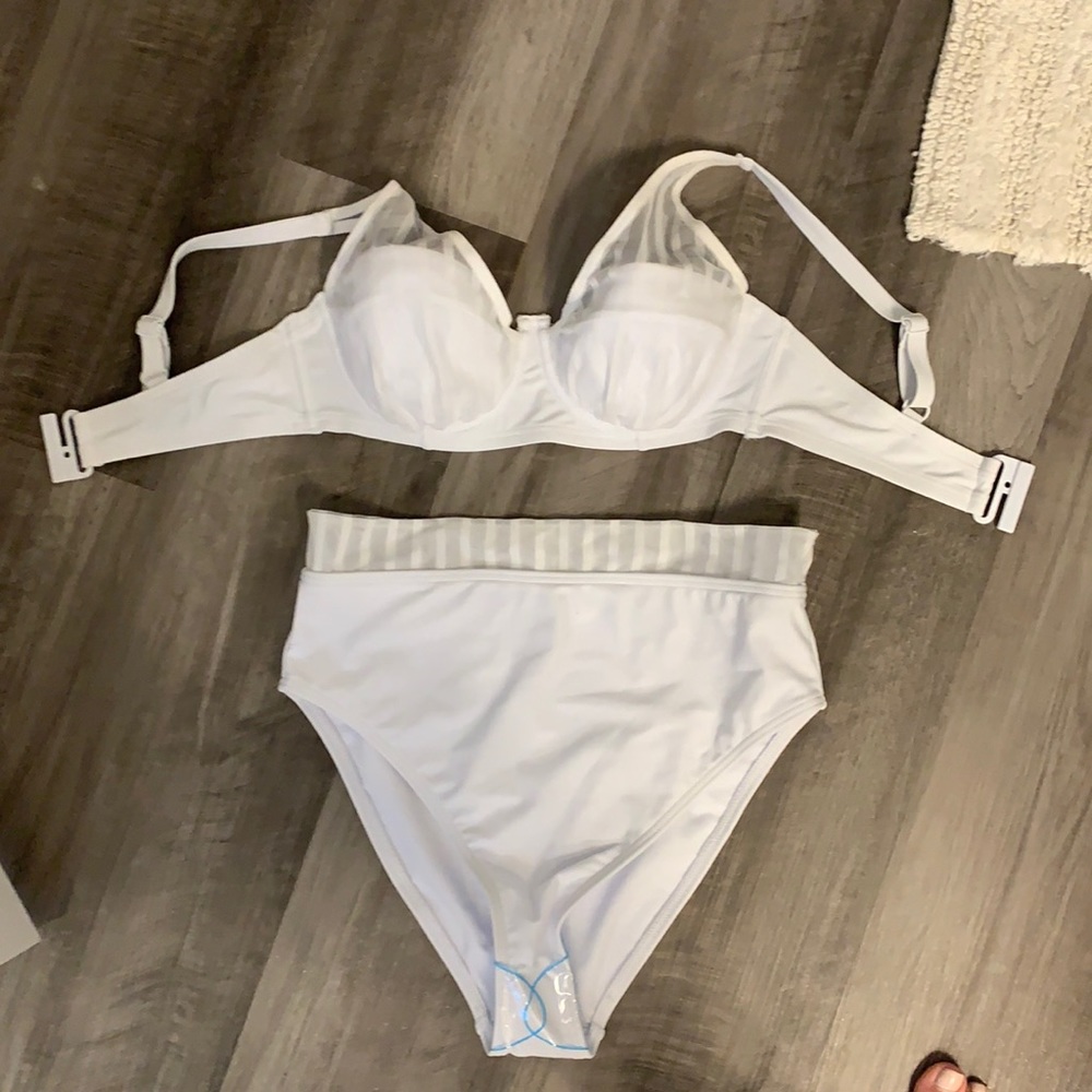 NWOT white retro high waisted bikini